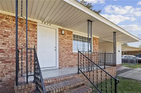 5039 Onslow Street Fayetteville NC 28311