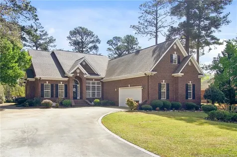 874 Three Wood Drive Fayetteville NC 28312