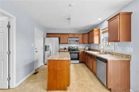 9008 Grouse Run Lane Fayetteville NC 28314
