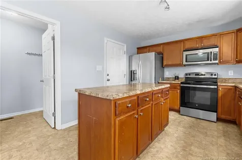9008 Grouse Run Lane Fayetteville NC 28314
