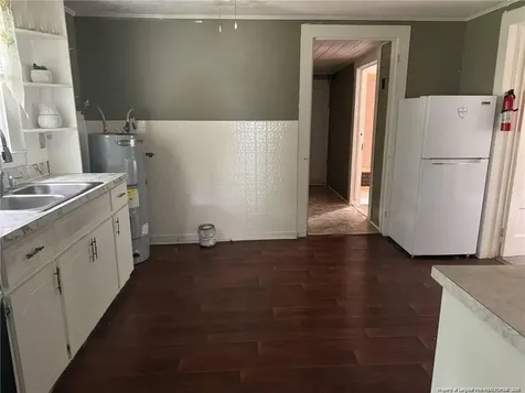 307 S Cedar Street Rowland NC 28383