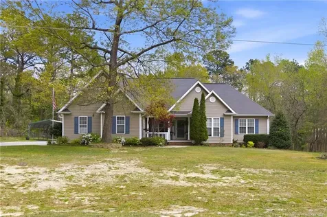 12441 Woodpecker Lane Laurinburg NC 28352