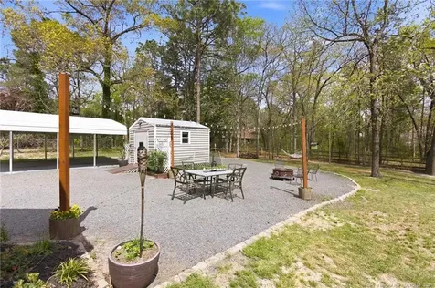 12441 Woodpecker Lane Laurinburg NC 28352