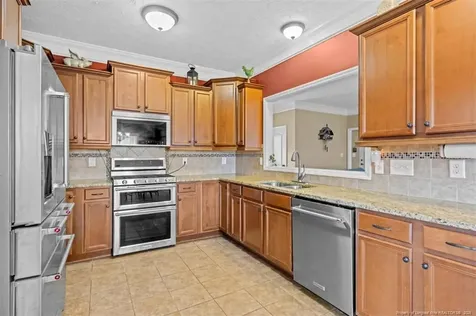 2713 De Koven Drive Fayetteville NC 28306