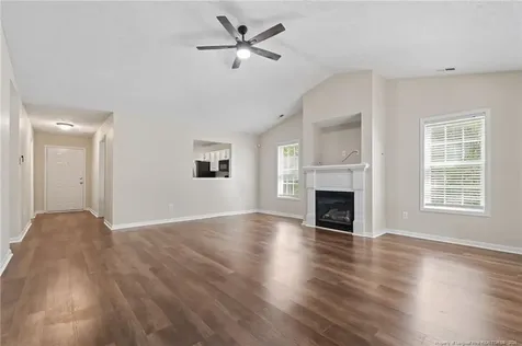 3596 Pioneer Drive Hope Mills NC 28348