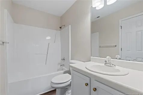 3596 Pioneer Drive Hope Mills NC 28348