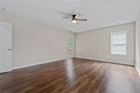 3596 Pioneer Drive Hope Mills NC 28348