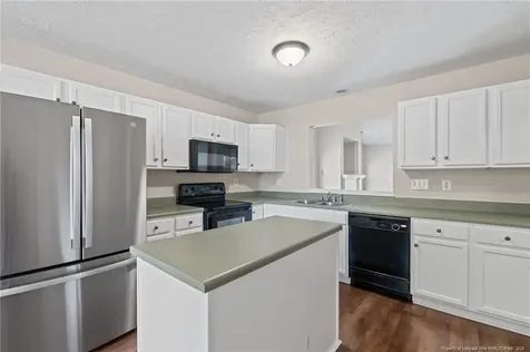 3596 Pioneer Drive Hope Mills NC 28348