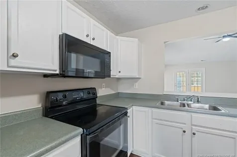 3596 Pioneer Drive Hope Mills NC 28348