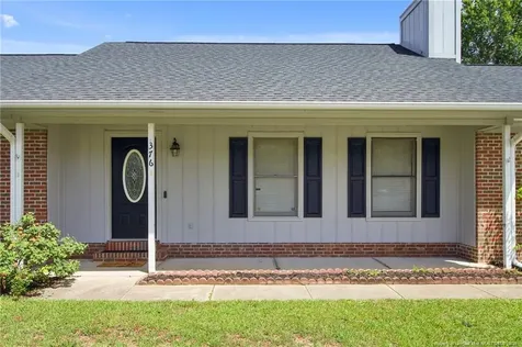376 Woodberry Circle Raeford NC 28376