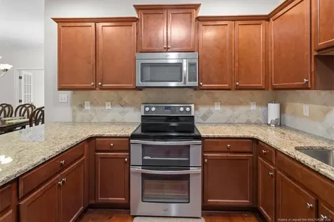 231 Nandina Court Fayetteville NC 28311