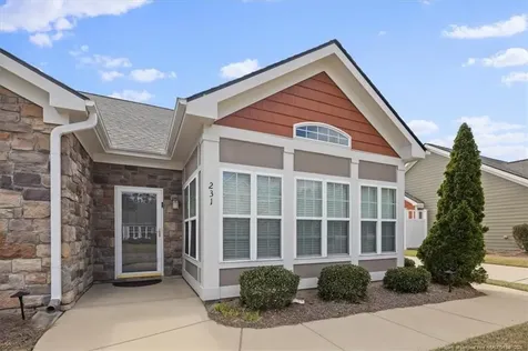 231 Nandina Court Fayetteville NC 28311