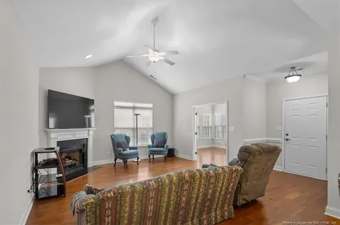 231 Nandina Court Fayetteville NC 28311