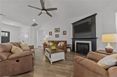 30220 W Lake Drive Wagram NC 28396