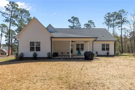 30220 W Lake Drive Wagram NC 28396