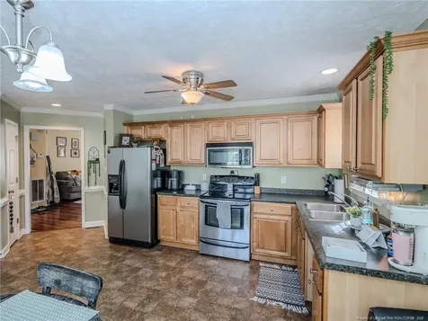 3613 Woodcliff Drive Lumberton NC 28358