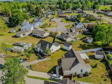 3613 Woodcliff Drive Lumberton NC 28358
