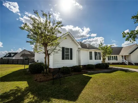 3613 Woodcliff Drive Lumberton NC 28358