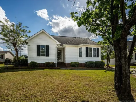 3613 Woodcliff Drive Lumberton NC 28358