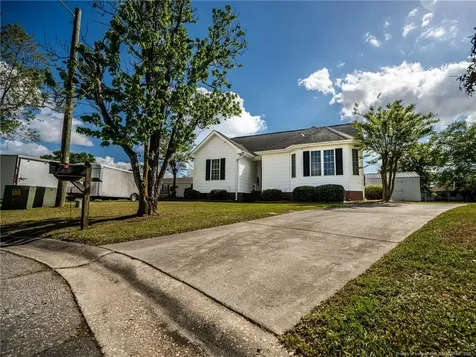 3613 Woodcliff Drive Lumberton NC 28358