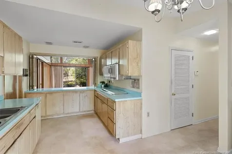 220 Vivian Drive Fayetteville NC 28311