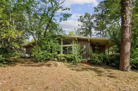 220 Vivian Drive Fayetteville NC 28311