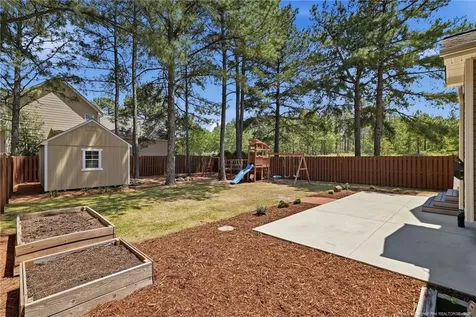 100 Cross Pointe Lane Aberdeen NC 28315