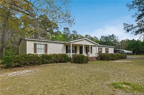 7307 Roslin Farm Road Hope Mills NC 28348