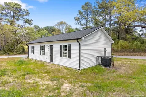 401 Cedric Street Fayetteville NC 28303