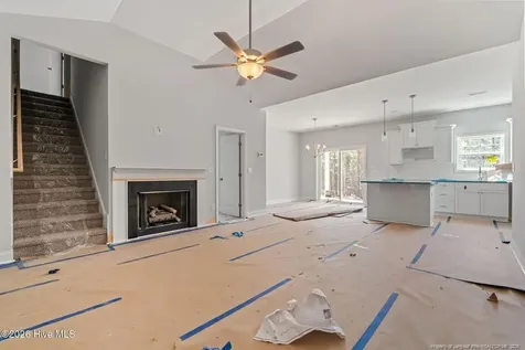 5004 Arcadia Way West End NC 27376
