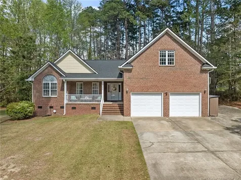 2399 Middleton Court Fayetteville NC 28306