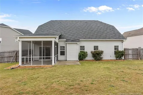 3049 N Kilchattan Drive Fayetteville NC 28306