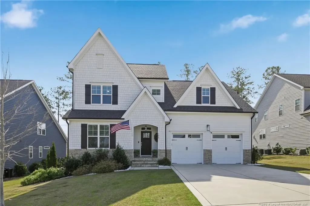 199 Scholar Drive Spring Lake NC 28390