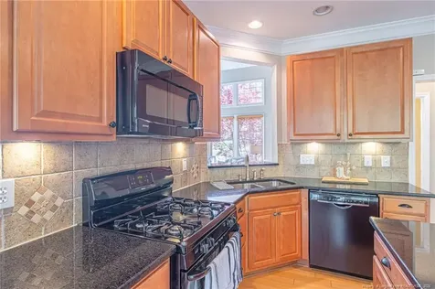 138 Lamplighter Way Spring Lake NC 28390