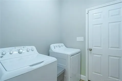 138 Lamplighter Way Spring Lake NC 28390