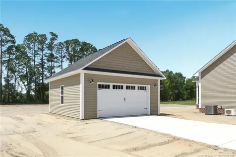 3031 Dinwiddle Drive Wade NC 28395