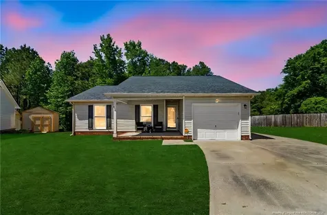 4441 Bishamon Street Hope Mills NC 28348