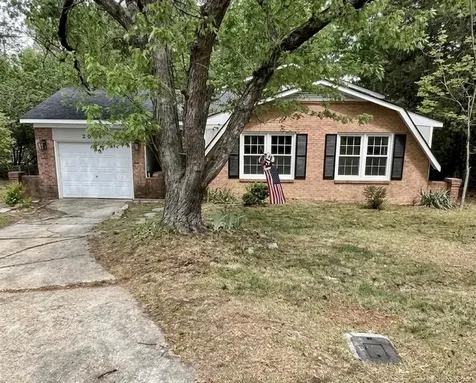 2006 Shiloh Drive Fayetteville NC 28304