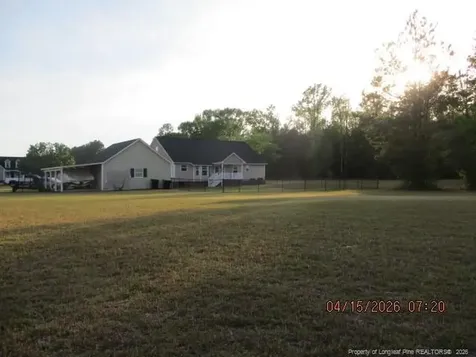 5721 Royal Farms Road Wade NC 28395