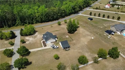 5721 Royal Farms Road Wade NC 28395