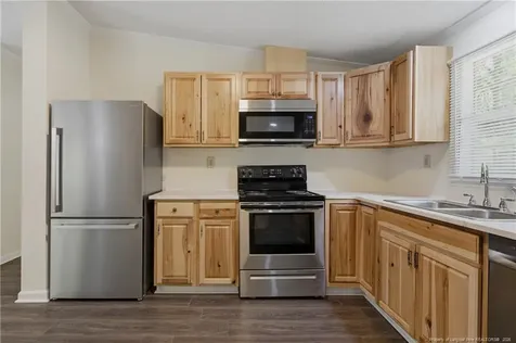 2162 Dobbin Holmes Road Eastover NC 28312