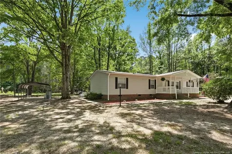 2162 Dobbin Holmes Road Eastover NC 28312