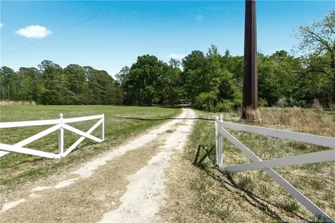 2162 Dobbin Holmes Road Eastover NC 28312