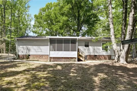 2162 Dobbin Holmes Road Eastover NC 28312