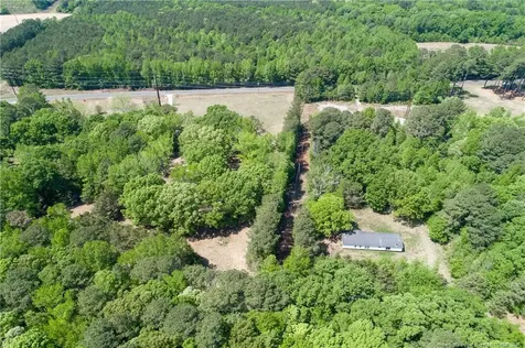 2162 Dobbin Holmes Road Eastover NC 28312