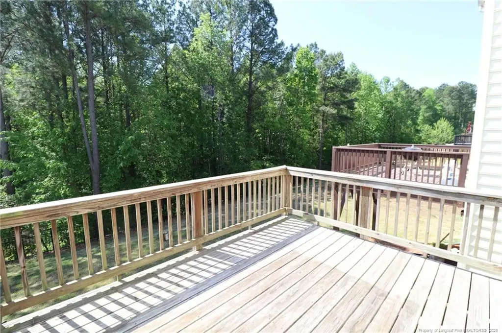 244 Amber Acorn Avenue Raleigh NC 27603