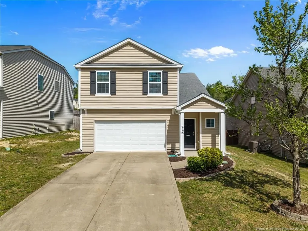 226 River Oak Street Spring Lake NC 28390