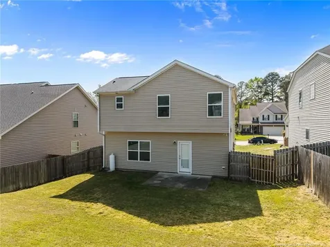 226 River Oak Street Spring Lake NC 28390