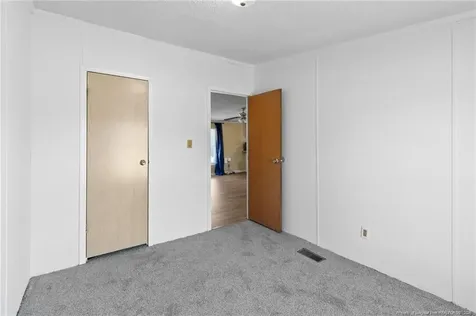 1701 O'bannon Drive Raeford NC 28376