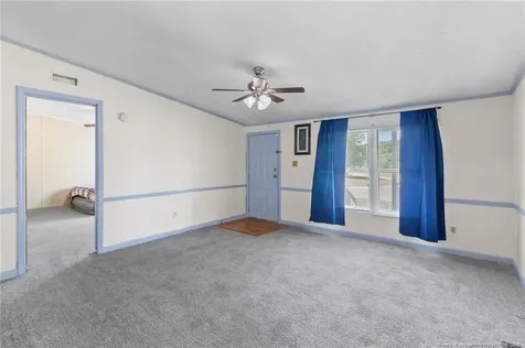 1701 O'bannon Drive Raeford NC 28376